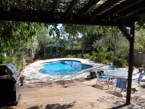 534 Martinique Cir, Redding, CA 96003 photo 15