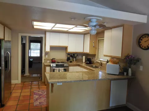 534 Martinique Cir, Redding, CA 96003 photo 7