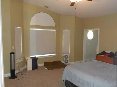 534 Martinique Cir, Redding, CA 96003 photo 10