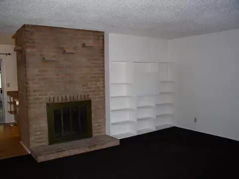 2070 Deerfield Ave, Redding, CA 96002 photo 5