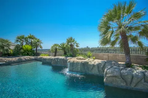 4080 Silver Lace Ln, Redding, CA 96001 photo 4