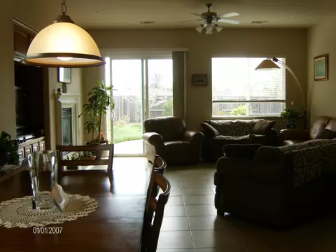 779 Woodacre Dr, Redding, CA 96003 photo 3