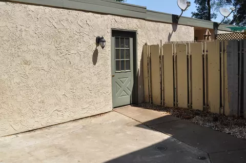 3067 Northwoods Way, Redding, CA 96002 photo 33