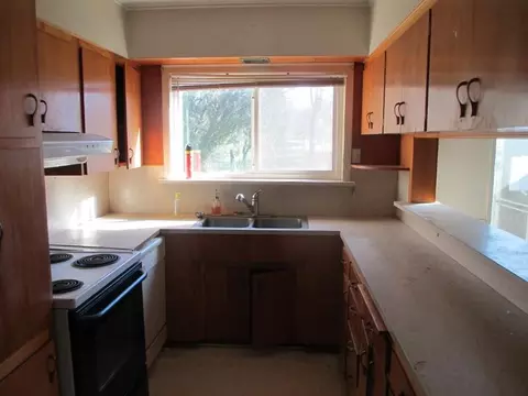 16351 Trail Dr, Redding, CA 96001 photo 3
