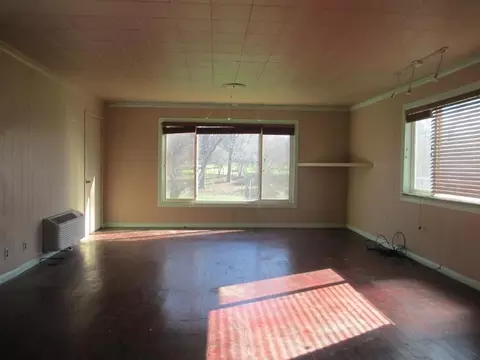 16351 Trail Dr, Redding, CA 96001 photo 2