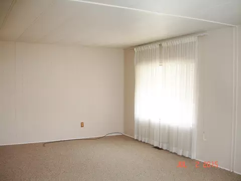 461 Balsawood Dr Sp #103, Redding, CA 96003 photo 3
