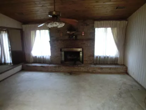 1863 Pineland Ct, Redding, CA 96002 photo 2