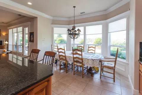2150 Tradition Way, Redding, CA 96001 photo 7