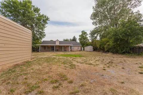 4906 Bidwell Rd, Redding, CA 96001 photo 23