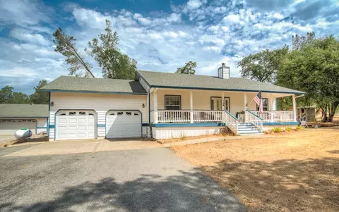 22690 Elk Trail East Trl, Redding, CA 96003 photo 2
