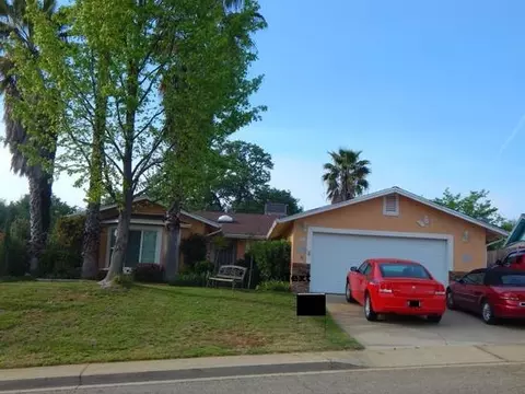 1646 Dakota Way, Redding, CA 96003 photo 1