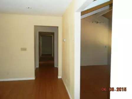 4975 Saratoga Dr, Redding, CA 96002 photo 17
