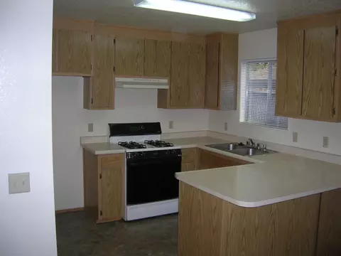 3315 Magnums Way, Redding, CA 96003 photo 6