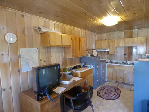 43130 State Highway 299, Fall River Mills, CA 96028 photo 4
