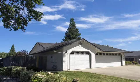 6814 Mullen Pkwy, Redding, CA 96001 photo 2