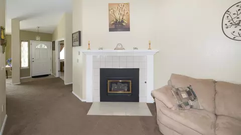 6814 Mullen Pkwy, Redding, CA 96001 photo 4