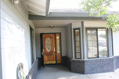 5260 Mica Ct, Redding, CA 96003 photo 3