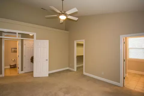 504 Centavo Way, Redding, CA 96003 photo 16