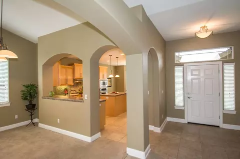 504 Centavo Way, Redding, CA 96003 photo 2