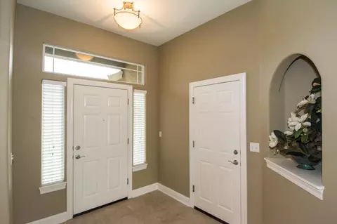 504 Centavo Way, Redding, CA 96003 photo 3