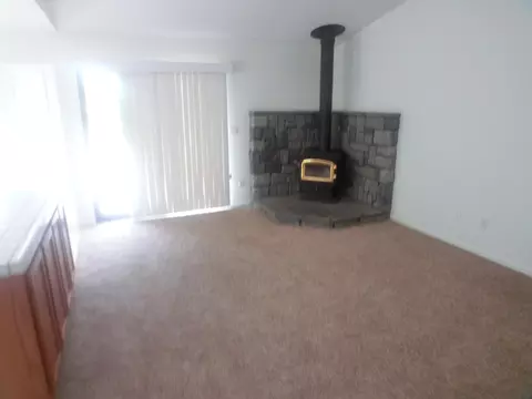 2154 Sophy, Redding, CA 96003 photo 5