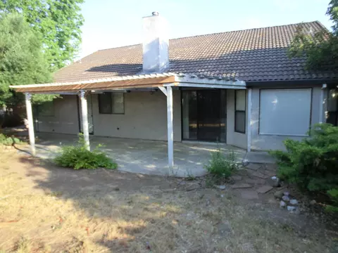 2154 Sophy, Redding, CA 96003 photo 14