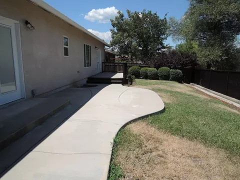 607 Reddington Dr, Redding, CA 96003 photo 14