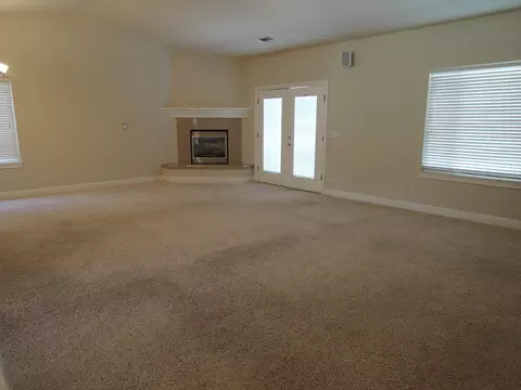 607 Reddington Dr, Redding, CA 96003 photo 7