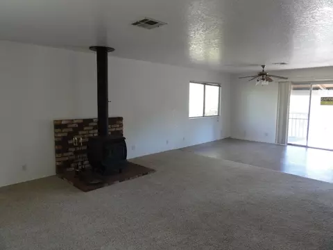 4665 Lookout Ct, Redding, CA 96001 photo 6