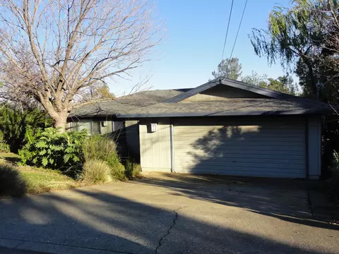 4665 Lookout Ct, Redding, CA 96001 photo 1