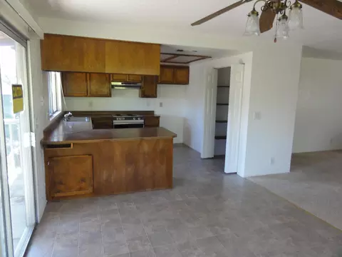 4665 Lookout Ct, Redding, CA 96001 photo 8