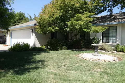 5798 Beaumont Dr, Redding, CA 96003 photo 4