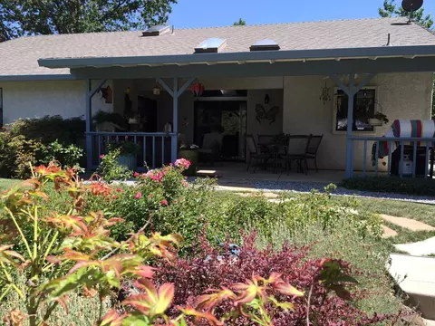5798 Beaumont Dr, Redding, CA 96003 photo 38