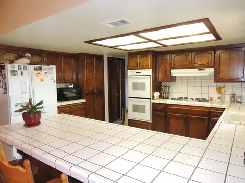 5150 Bo Peep Ln, Redding, CA 96002 photo 9