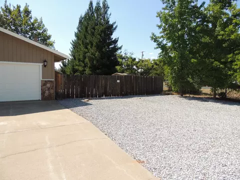 5150 Bo Peep Ln, Redding, CA 96002 photo 21
