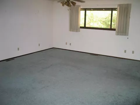 10709 2nd St, Shasta, CA 96087 photo 5