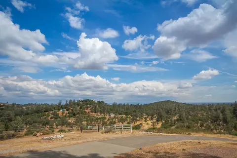 22700 Jones Valley Trl, Redding, CA 96003 photo 1