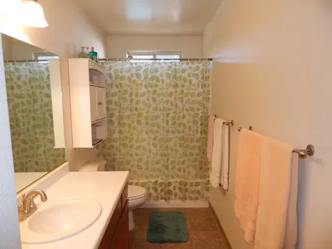 921 Partridge Dr, Redding, CA 96003 photo 17