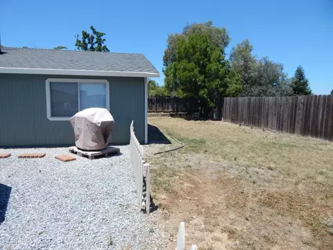 921 Partridge Dr, Redding, CA 96003 photo 37
