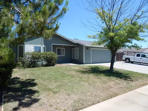 921 Partridge Dr, Redding, CA 96003 photo 3