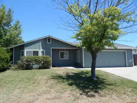 921 Partridge Dr, Redding, CA 96003 photo 1