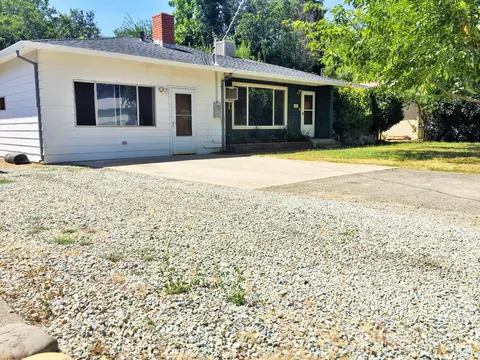 5831 Fagan Dr, Redding, CA 96001 photo 1