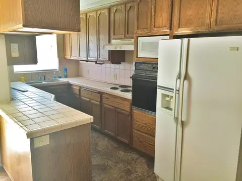 5831 Fagan Dr, Redding, CA 96001 photo 3