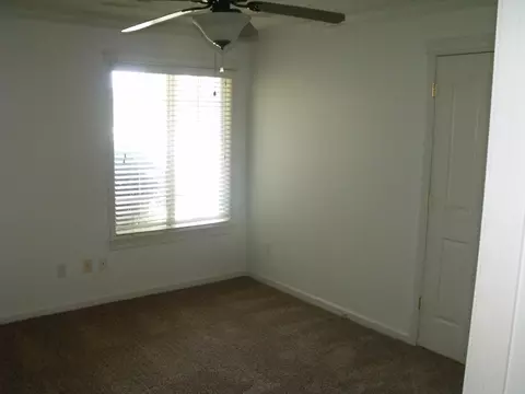 2897 Newbury Ln, Redding, CA 96002 photo 20
