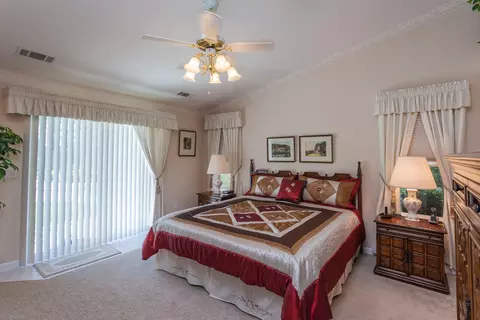 2807 Foxglove Ln, Redding, CA 96001 photo 9
