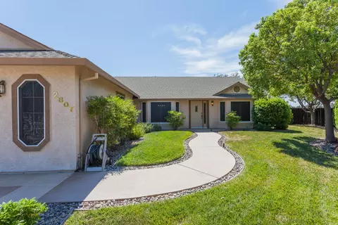2807 Foxglove Ln, Redding, CA 96001 photo 3