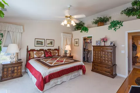 2807 Foxglove Ln, Redding, CA 96001 photo 11