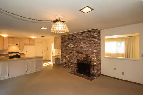 3295 Inverness St, Redding, CA 96002 photo 16