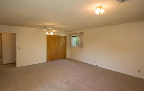 3295 Inverness St, Redding, CA 96002 photo 28