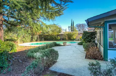 3295 Inverness St, Redding, CA 96002 photo 35